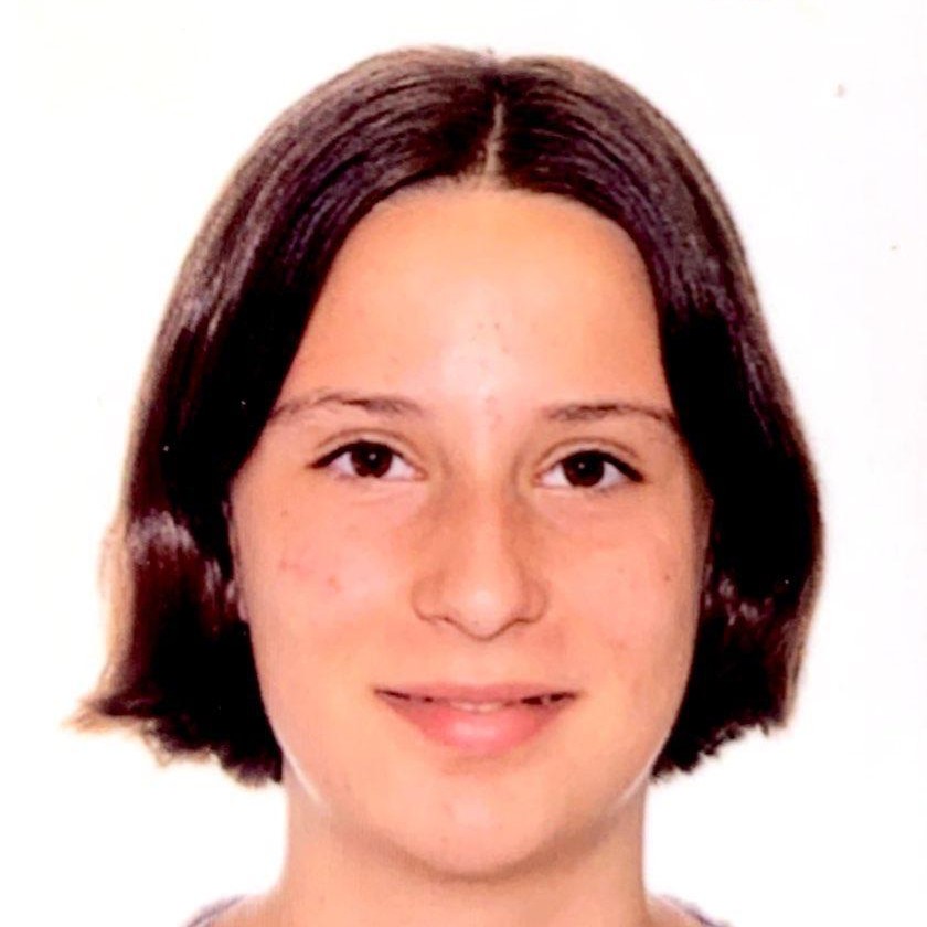 PAULA RIBAS FUERTES