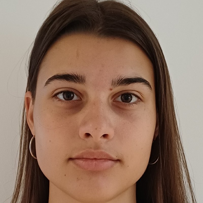 JULIA MARTIN MARTINEZ