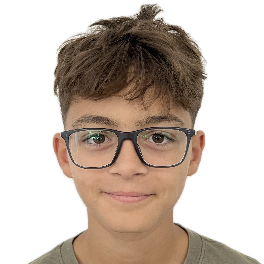 IZAN MARTIN MARTIN