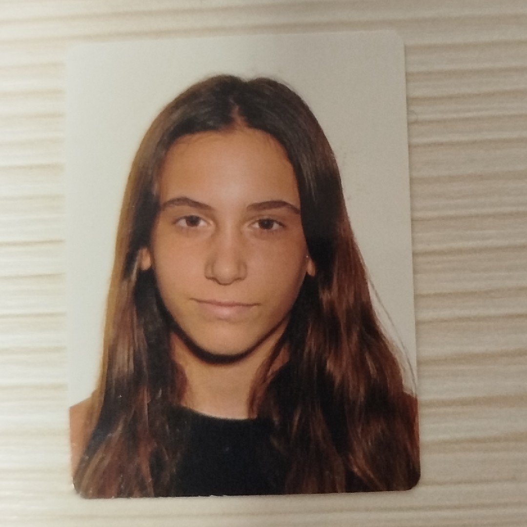 ANDREA BUENO MARCHAL