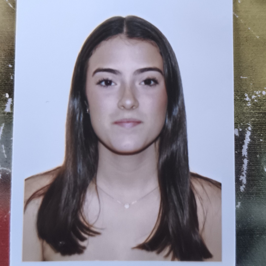 LEYRE MANZANOS LOPEZ