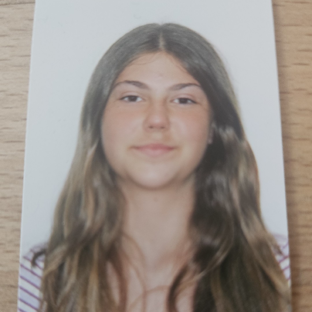 LUCIA VELADO DE LA PEÑA