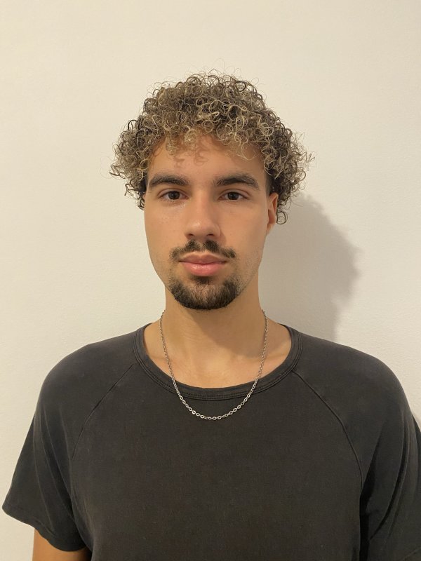 RICHARD LOPES VON RHOR