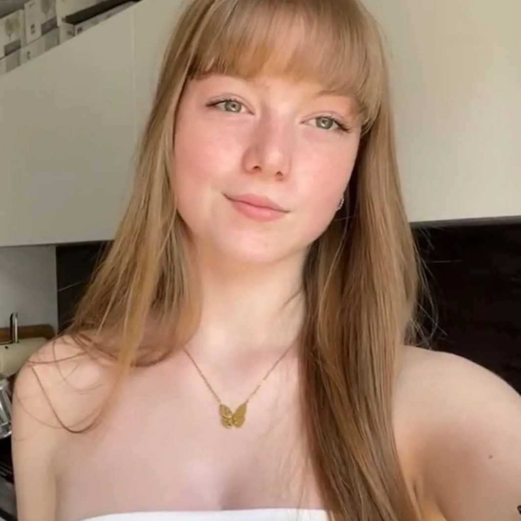 NAIA MARTINEZ  LEGIDO