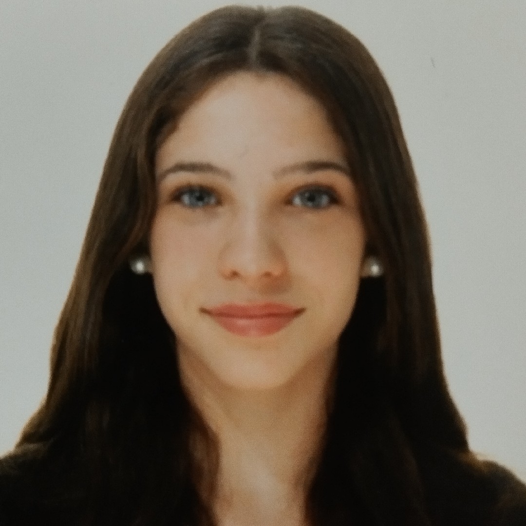 VALERIA MOLDES MARTINEZ