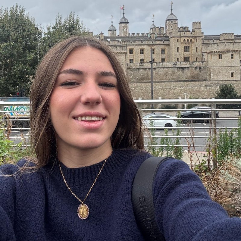 PAULA NIEVES SANJOAQUIN