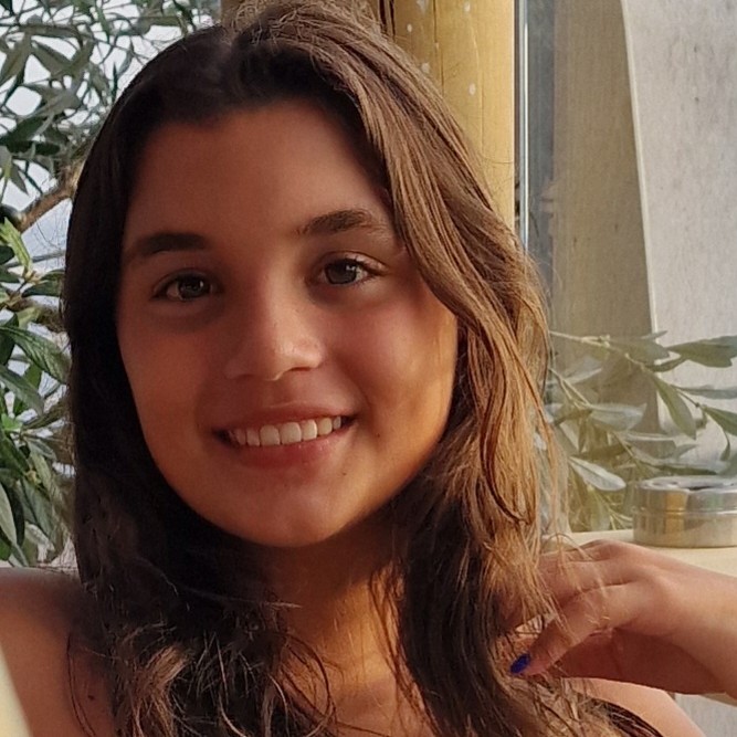 PAULA CONTI VIANA
