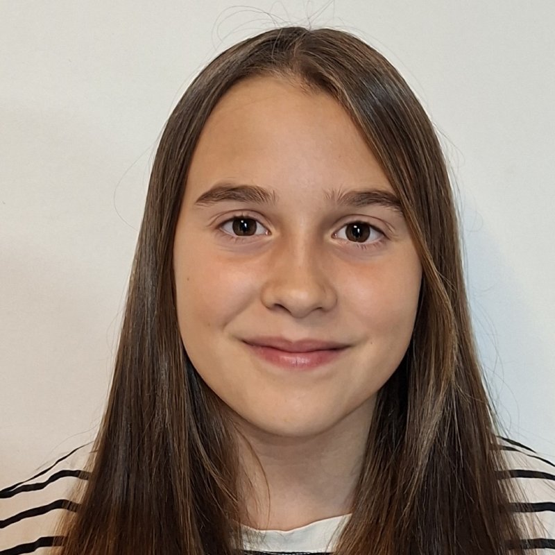 PAULA LLUCIÀ VENTURA