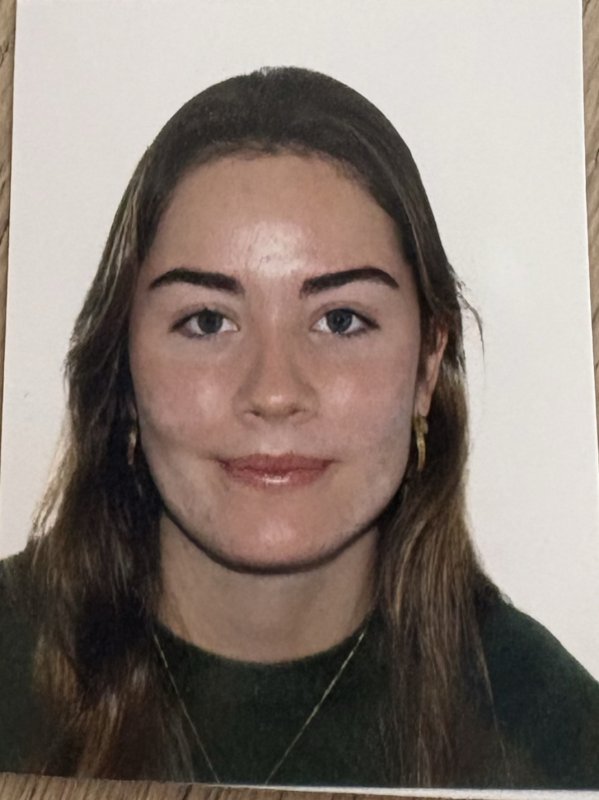 VICTORIA CEREZO FRANSITORRA