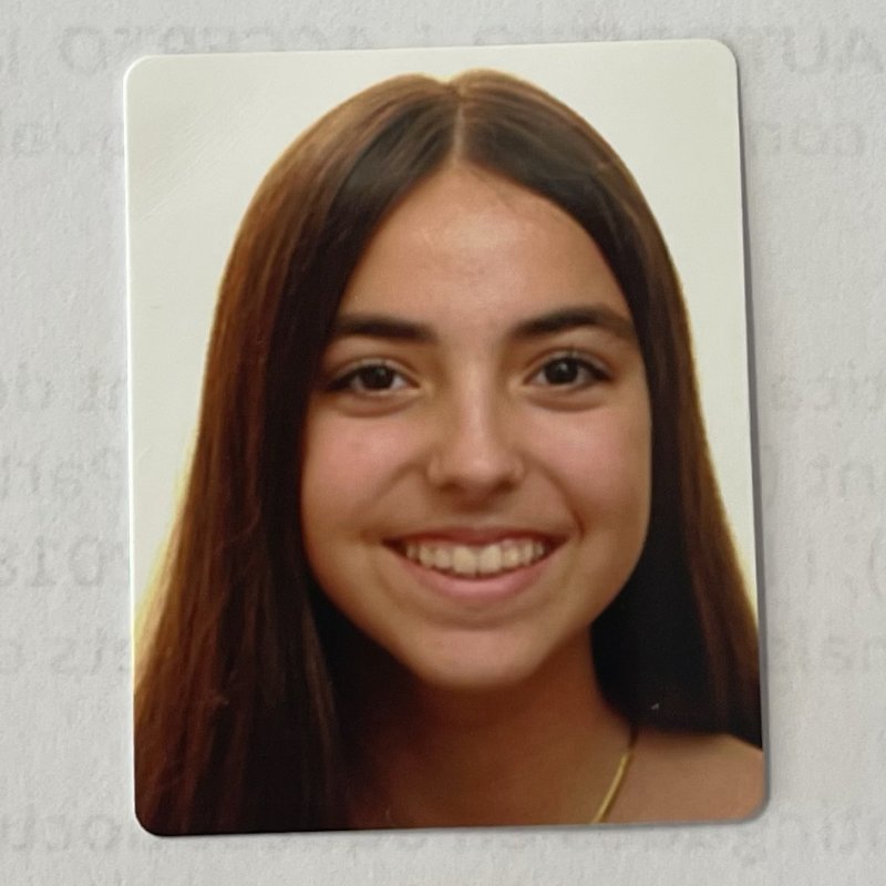 MAYI IDIGORAS PERA