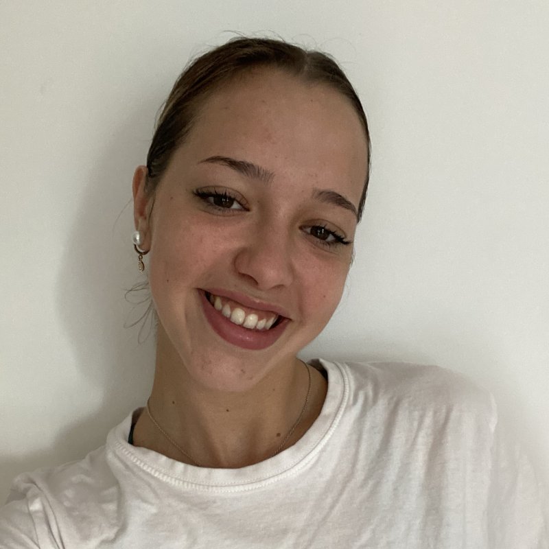 ANA CORRES ANACLETO