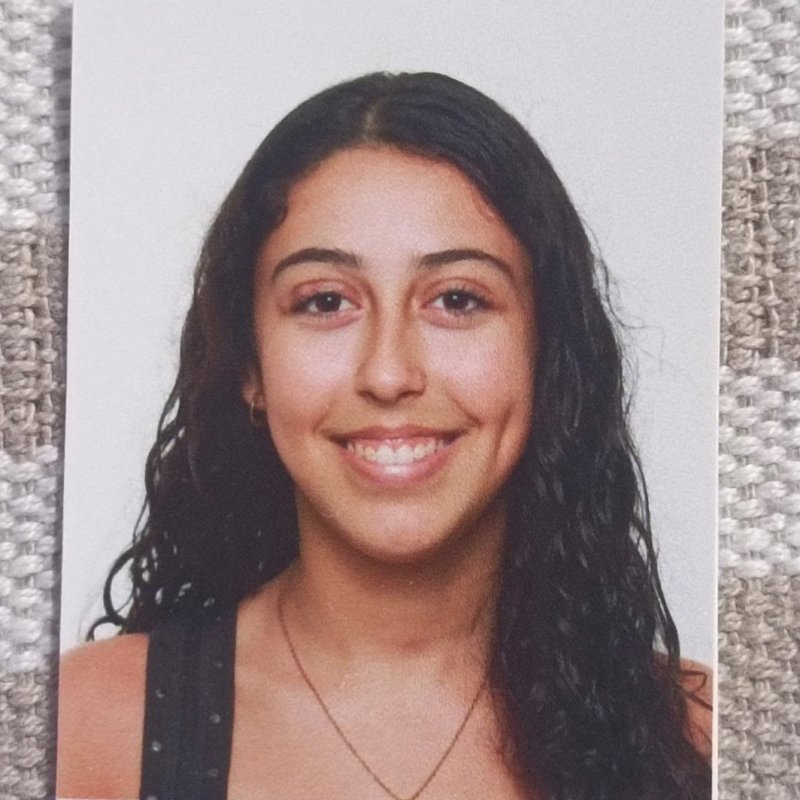 LAIA ALVAREZ MEDIAVILLA