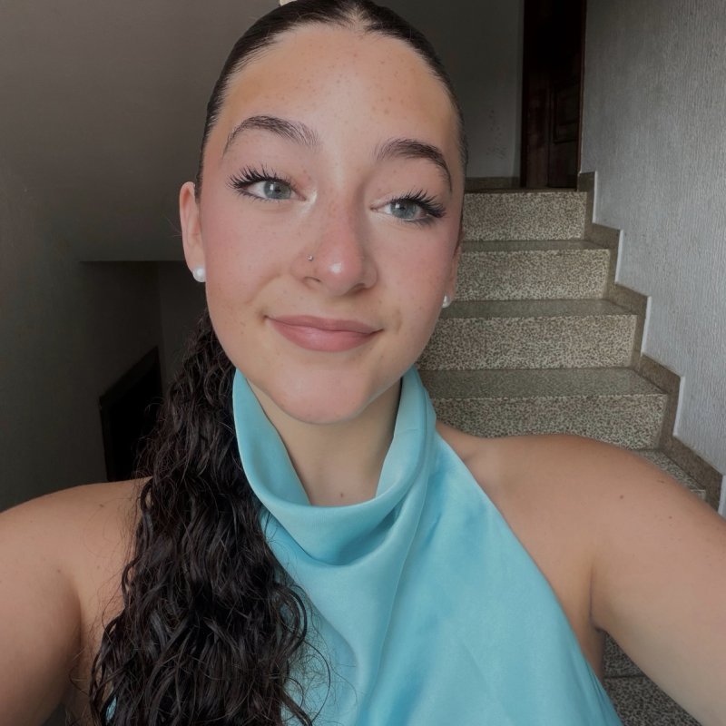 CIARA CASTILLO ESTIRADO