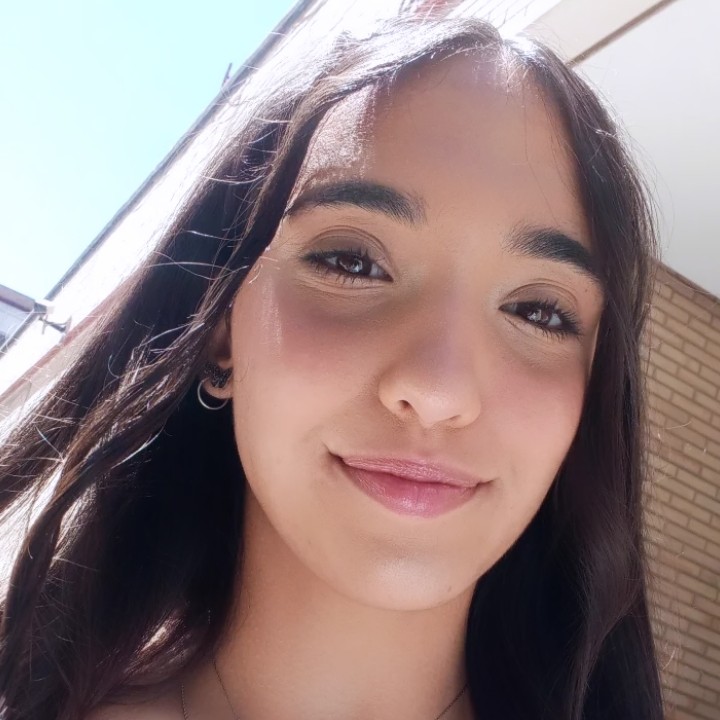 ADRIANA ALMENARA MURILLO