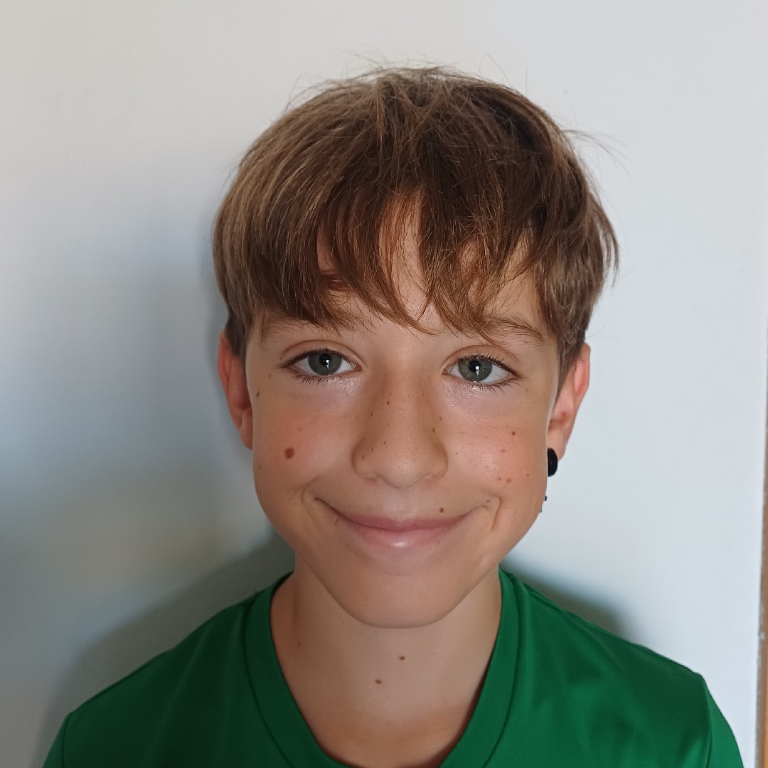 ENZO RIPOLL LEON