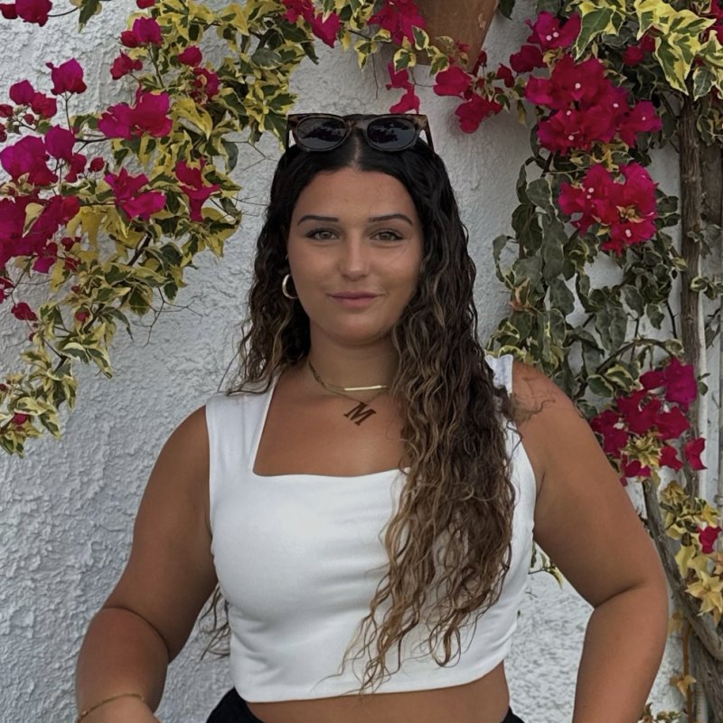 JULIA MOLINA ORTEGA