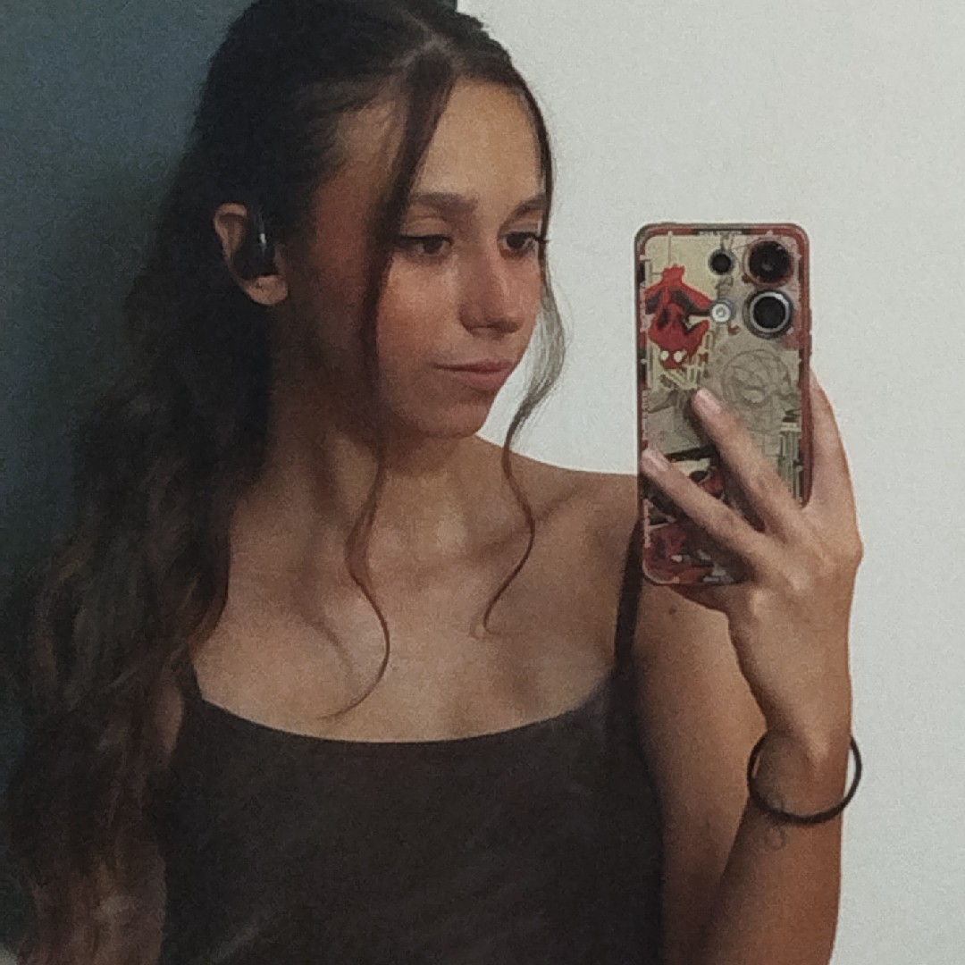 AINHOA NAVARRO HOYO
