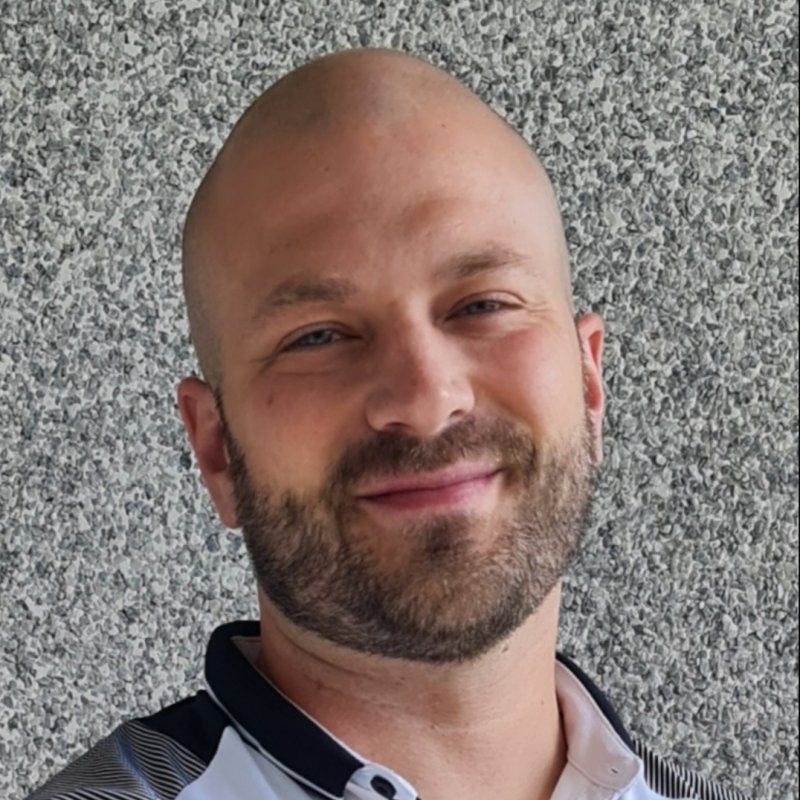 ROBERTO CASTRO GONZALEZ