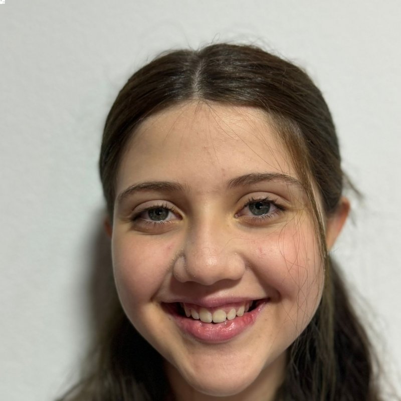 ANA JULIA OLIVEROS ALVAREZ