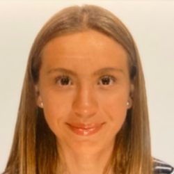 SOFIA BARROS TOUZA