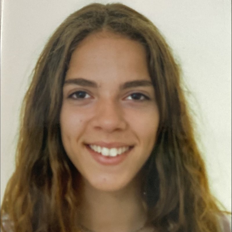 DANIELA  BEN GONZALEZ
