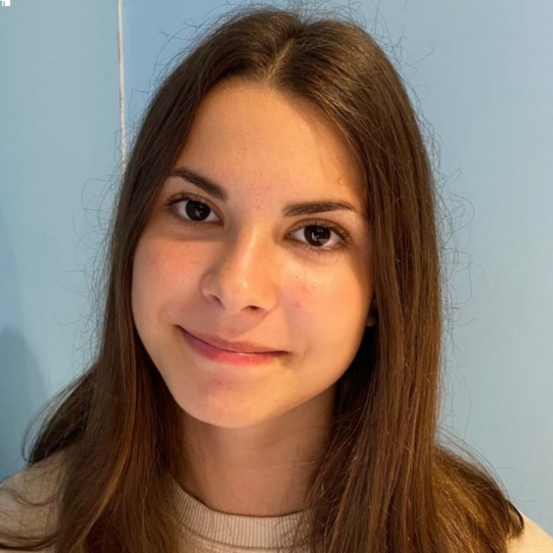 NAIA FONTENLA CASTAÑO