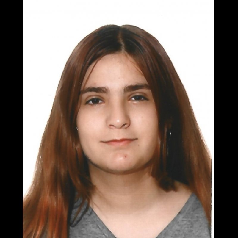 IRIS  MARTINEZ CABEZA