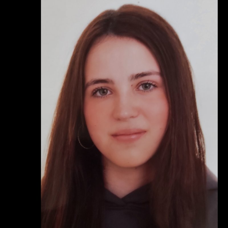 CINTIA BAZAL MAGARIÑOS