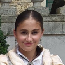 DANIELA VILLAR VILLAR