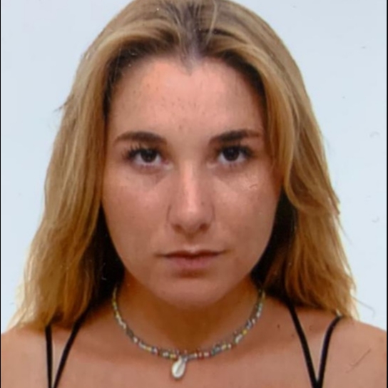 ALEJANDRA SERANTES REY
