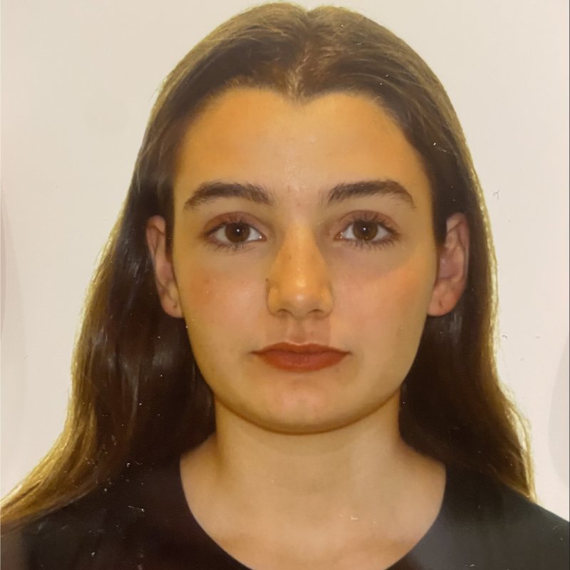 LUIZA HUVOS PESSANHA