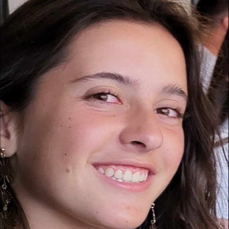 ANA LAVIN ARGILA