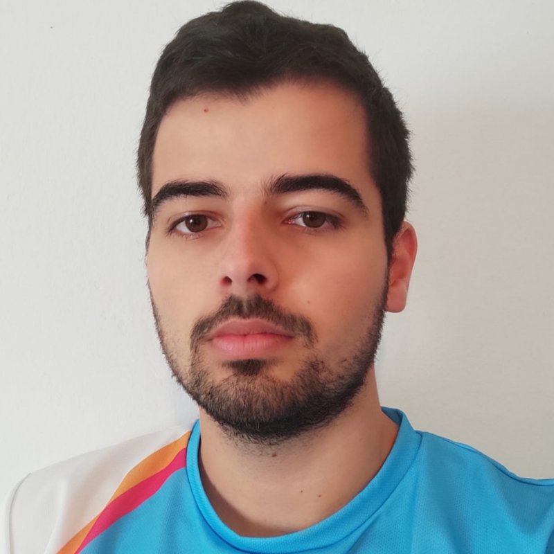 RODRIGO CURRAS FERRADAS