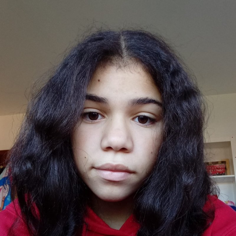 VICTORIA EUGENIA  LOPEZ ALMONTE 