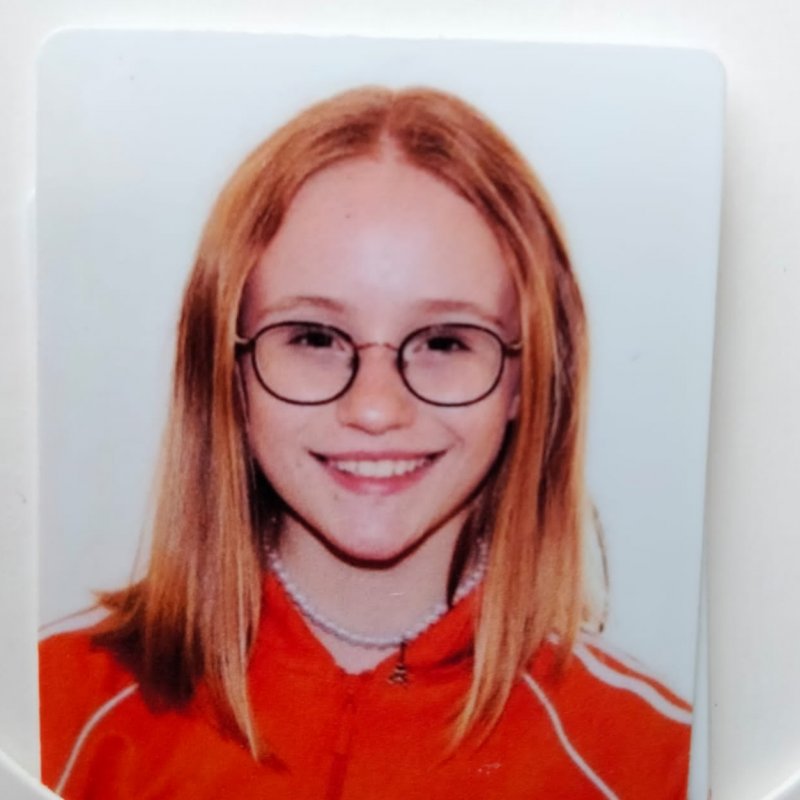 CARLA MARTINEZ FERRO